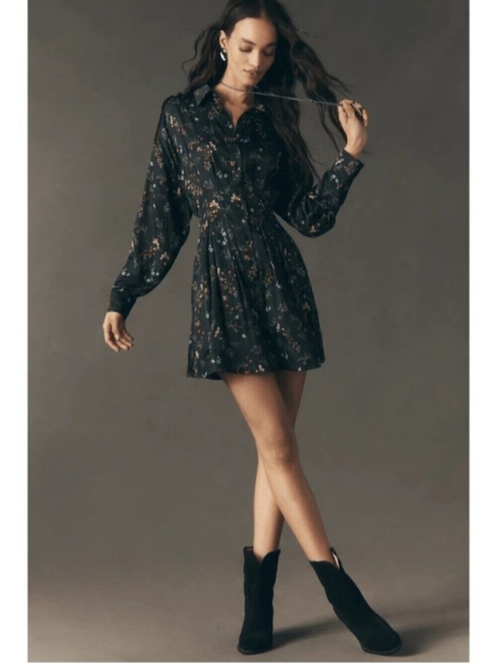 NWT Size L -The Tobie Long-Sleeve Satin Mini Shirt Dress by Exquise (US$198) - Picture 5 of 16